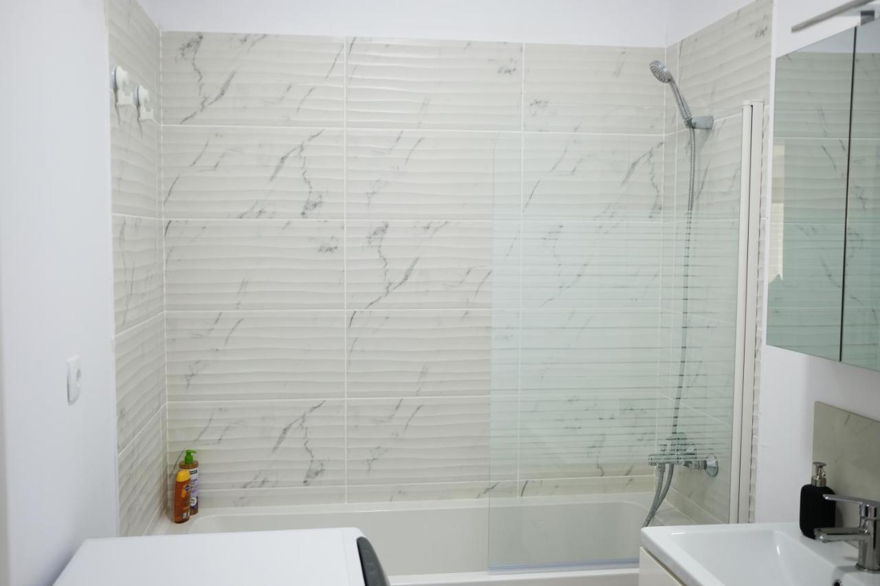 White Flat Leilighet Bucureşti Eksteriør bilde
