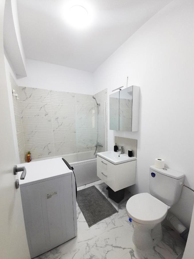 White Flat Leilighet Bucureşti Eksteriør bilde